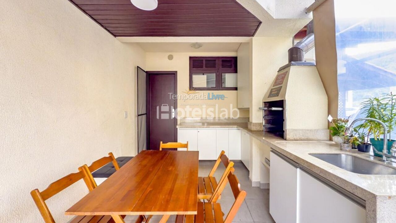 Casa para aluguel de temporada em Florianópolis (Cachoeira do Bom Jesus)