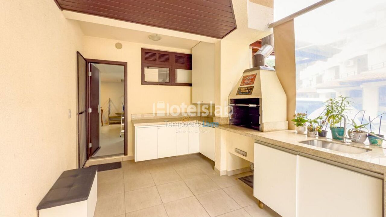 Casa para aluguel de temporada em Florianópolis (Cachoeira do Bom Jesus)