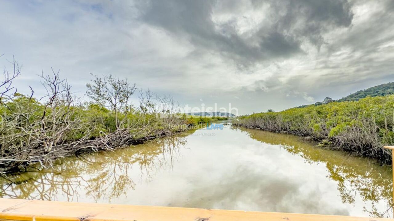Casa para aluguel de temporada em Florianópolis (Cachoeira do Bom Jesus)