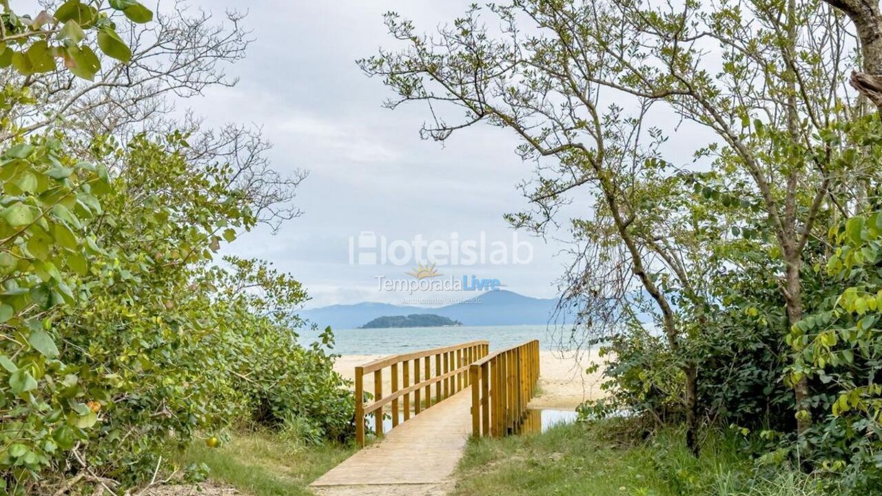 Casa para aluguel de temporada em Florianópolis (Cachoeira do Bom Jesus)