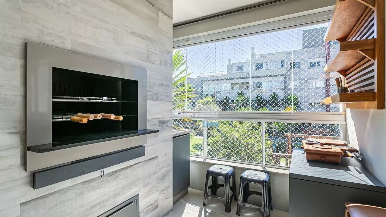 Apartamento para aluguel de temporada em Florianopolis (Campeche)