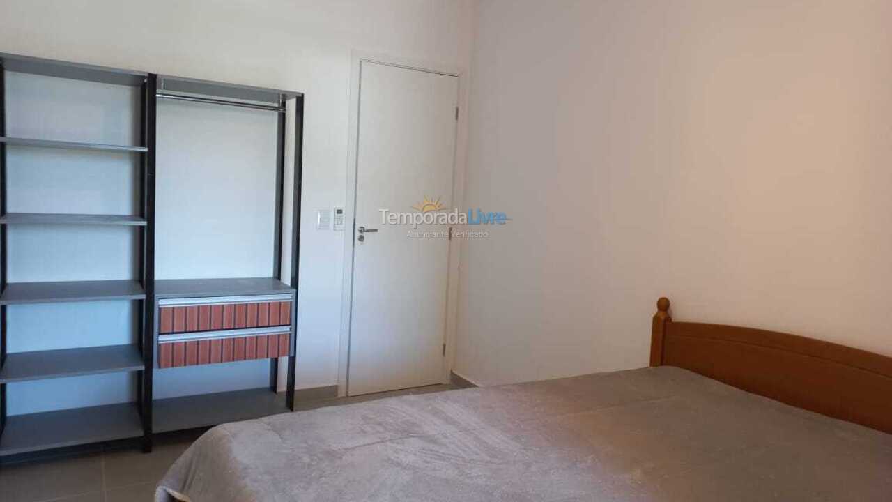 Apartamento para aluguel de temporada em Ubatuba (Praia Grande)