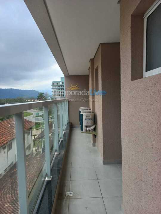 Apartamento para aluguel de temporada em Ubatuba (Praia Grande)
