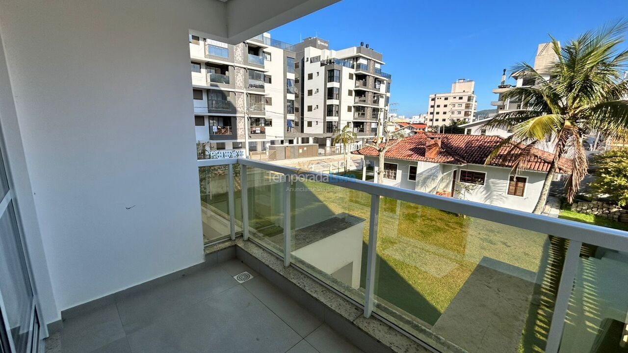 Apartment for vacation rental in Governador Celso Ramos (Praia de Palmas)