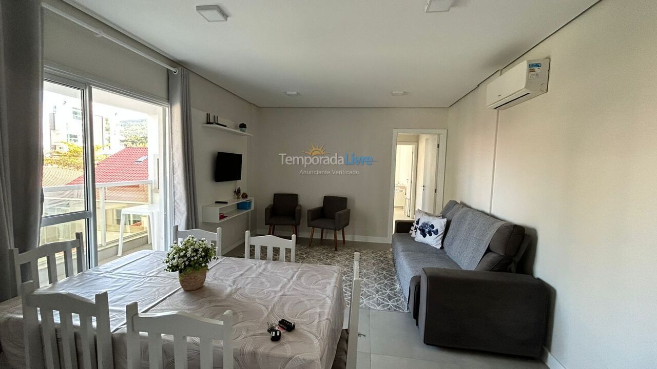 Apartment for vacation rental in Governador Celso Ramos (Praia de Palmas)