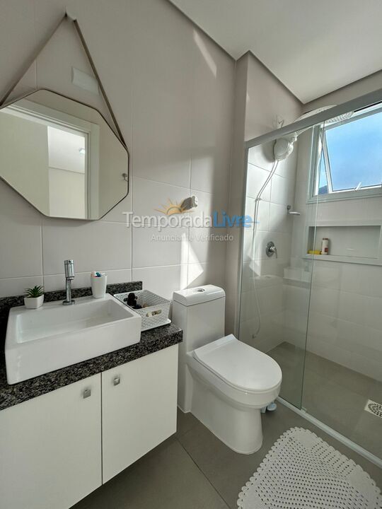 Apartment for vacation rental in Governador Celso Ramos (Praia de Palmas)