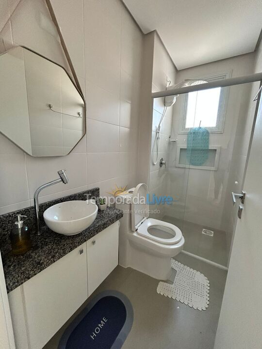 Apartment for vacation rental in Governador Celso Ramos (Praia de Palmas)