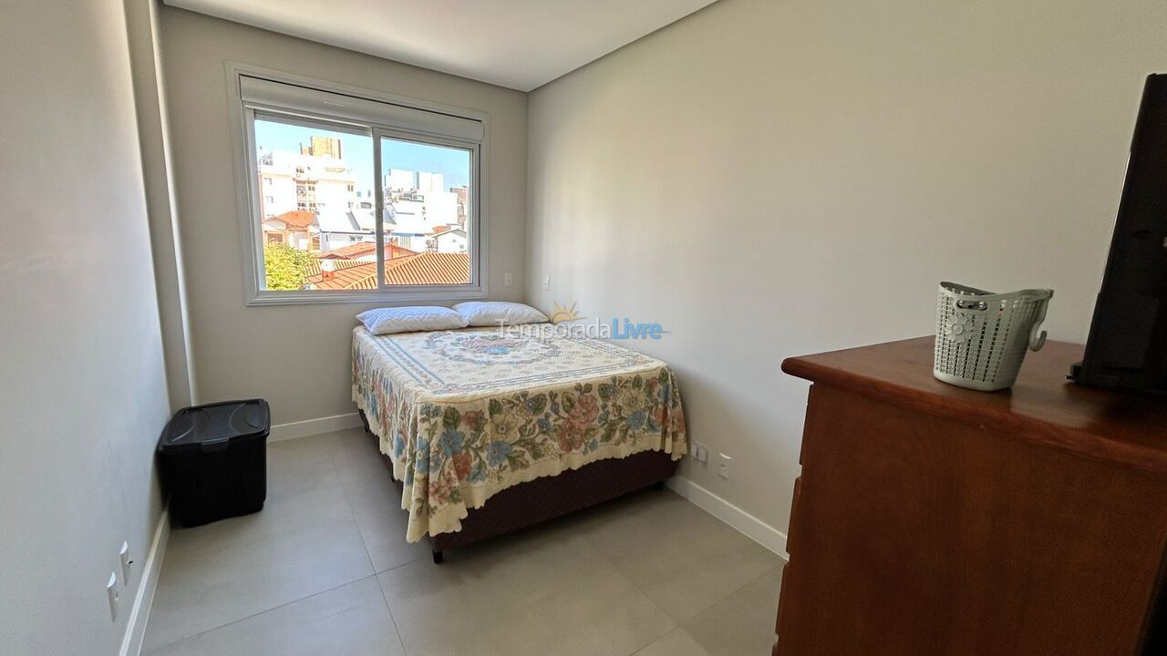 Apartment for vacation rental in Governador Celso Ramos (Praia de Palmas)