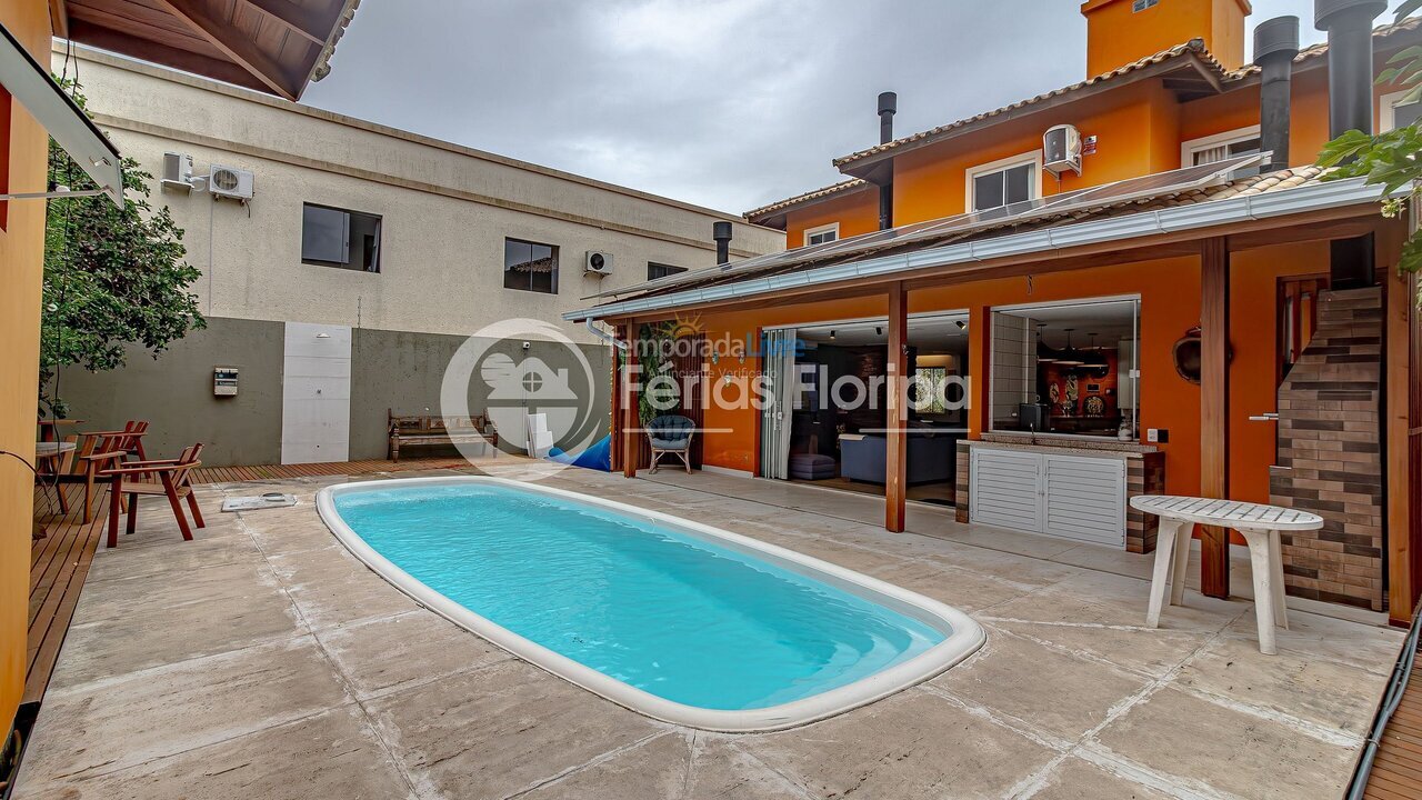 Chácara / sítio para aluguel de temporada em Florianopolis (Campeche)