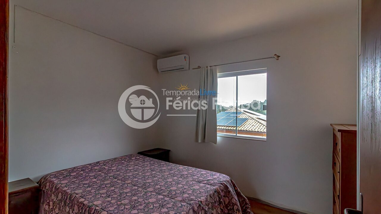 Chácara / sítio para aluguel de temporada em Florianopolis (Campeche)