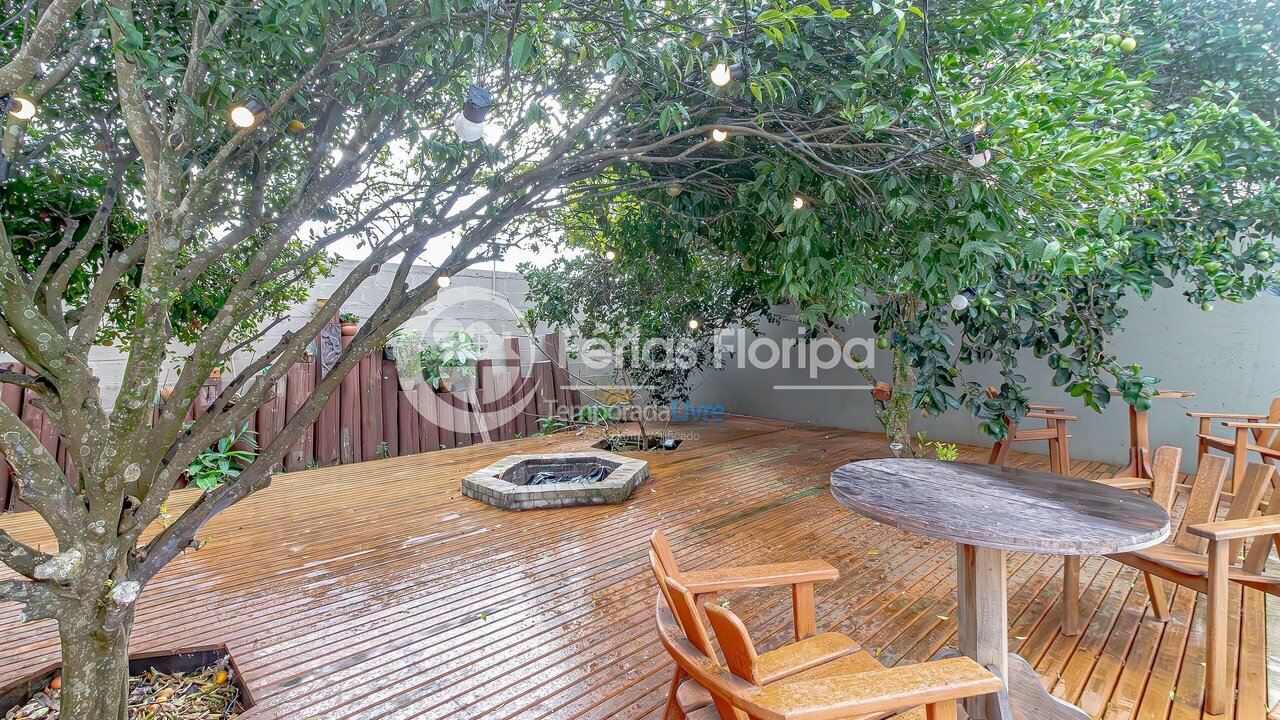 Chácara / sítio para aluguel de temporada em Florianopolis (Campeche)