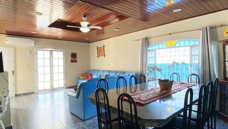 CASA +EDICULA, P/20 PES.- 5 DORM. -AR COND.- WIFI- PISCINA PRIVATIVA