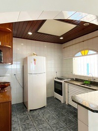CASA +EDICULA, P/20 PES.- 5 DORM. -AR COND.- WIFI- PISCINA PRIVATIVA