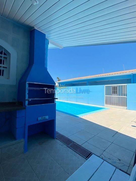 Casa para aluguel de temporada em Ubatuba (Maranduba)