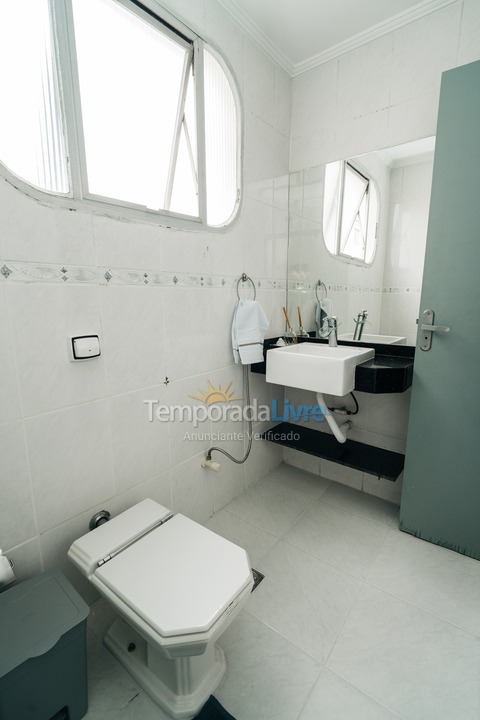 Apartamento para alquiler de vacaciones em Guarujá (Pitangueiras)