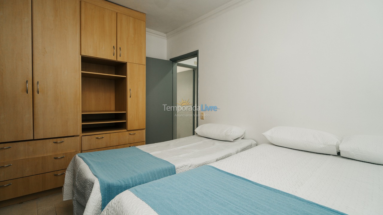 Apartamento para alquiler de vacaciones em Guarujá (Pitangueiras)