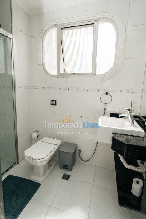 Apartamento para alquiler de vacaciones em Guarujá (Pitangueiras)