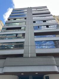 3 bedroom apartment with air conditioning. center half beach Beautiful street 264