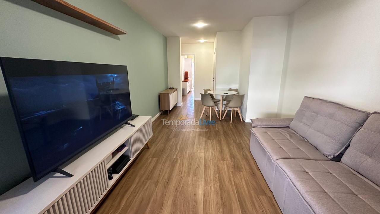 Apartment for vacation rental in Itapema (Meia Praia)