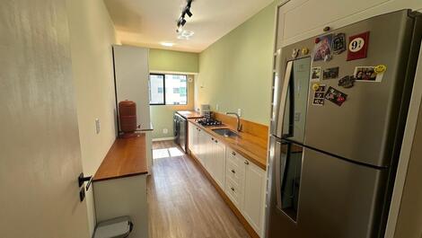 3 bedroom apartment with air conditioning. center half beach Beautiful street 264