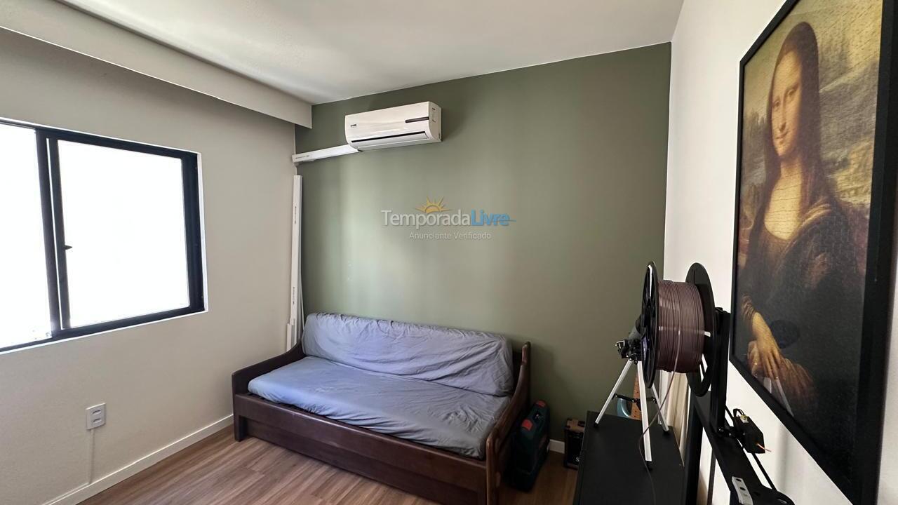 Apartment for vacation rental in Itapema (Meia Praia)