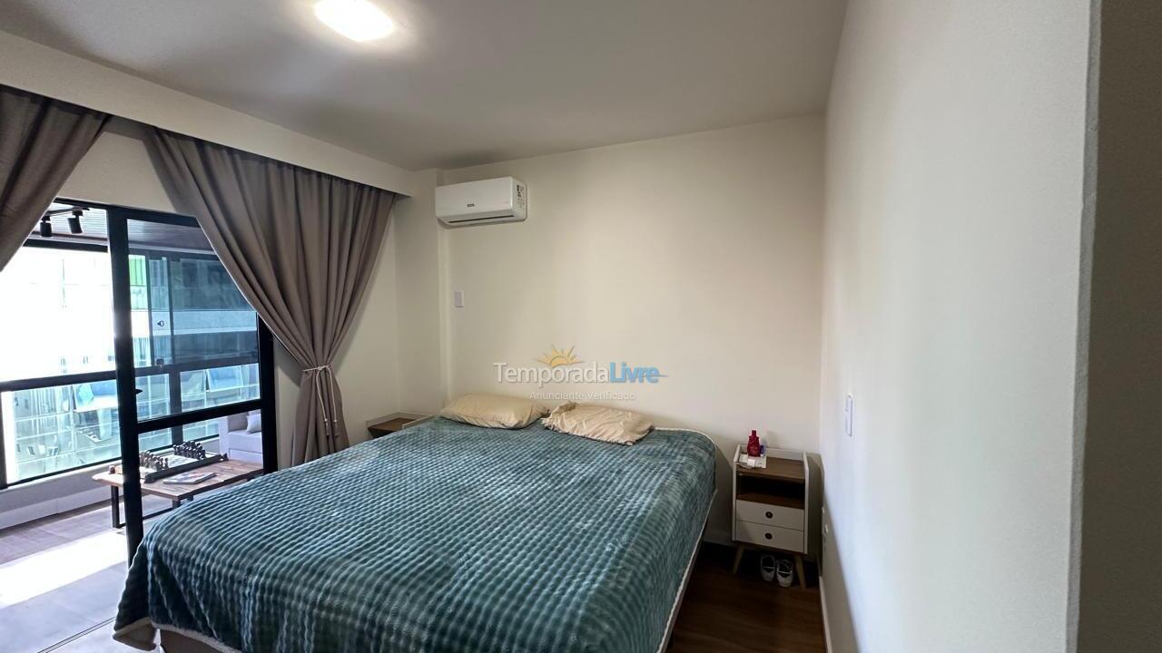 Apartment for vacation rental in Itapema (Meia Praia)