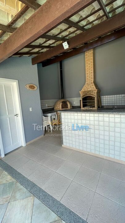 Casa para aluguel de temporada em Cabo Frio (Praia do Foguete)