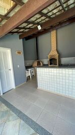 Casa de 6 quartos - piscina privativa - Frente praia do Foguete.