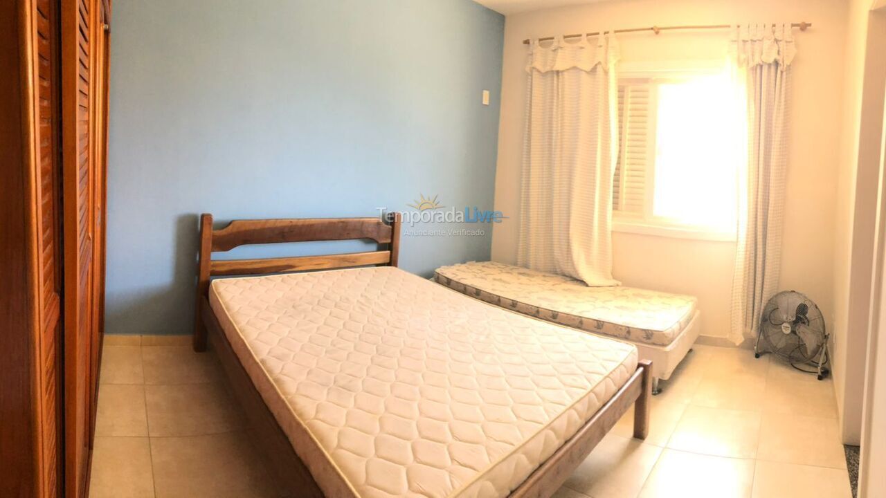 Casa para aluguel de temporada em Cabo Frio (Praia do Foguete)