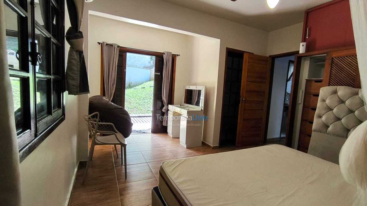 Casa para aluguel de temporada em Ubatuba (Praia do Tenório)