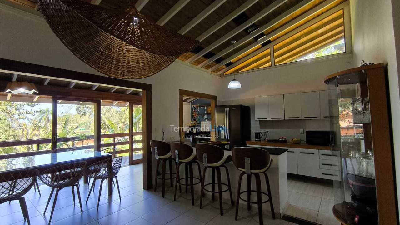 Casa para aluguel de temporada em Ubatuba (Praia do Tenório)