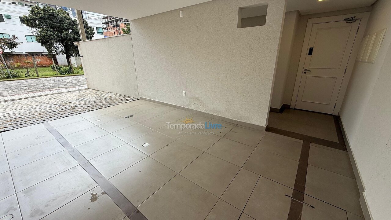 Apartamento para alquiler de vacaciones em Bombinhas (Praia de Bombas)