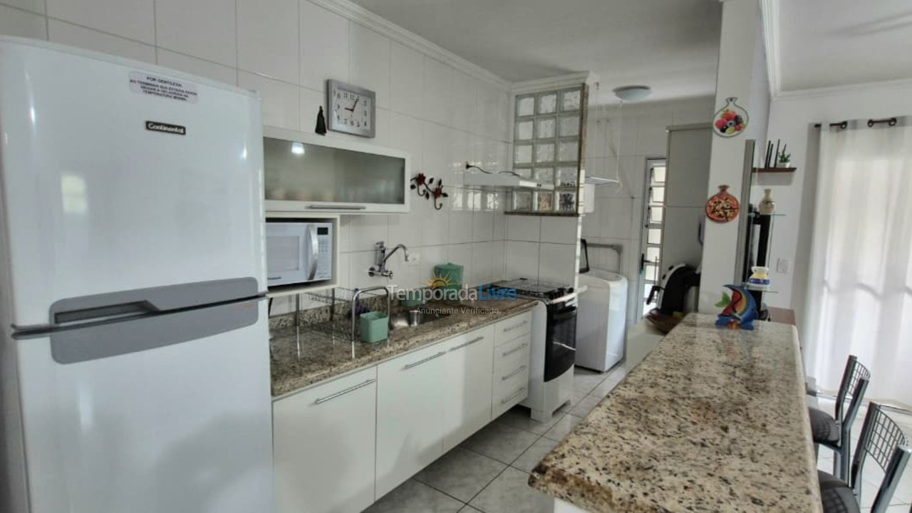 Apartment for vacation rental in Ubatuba (Praia Grande)