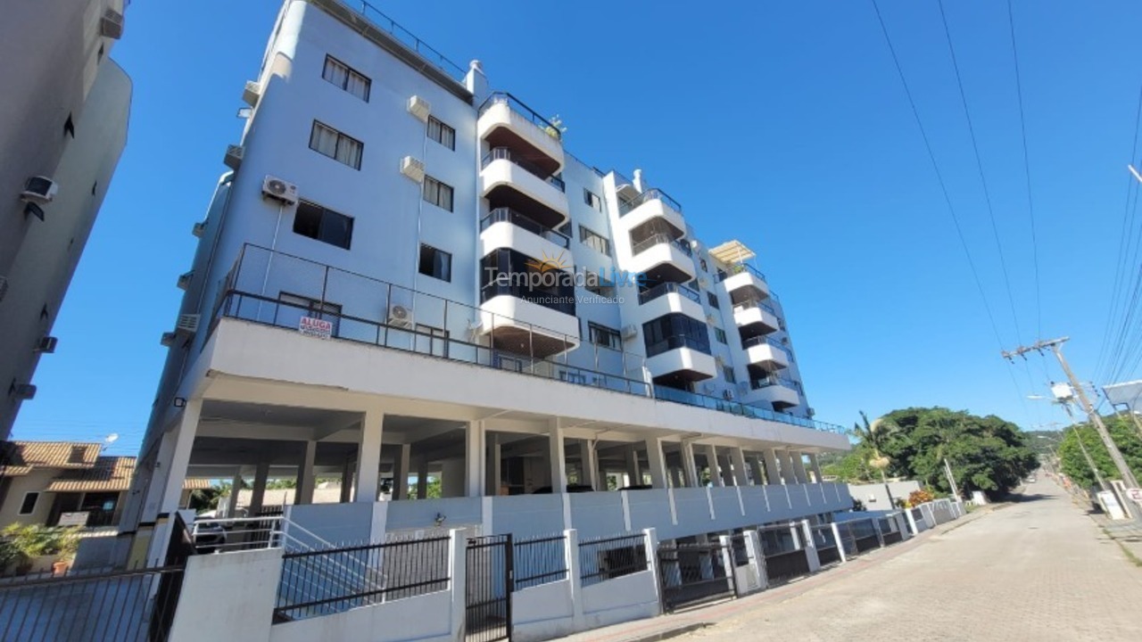 Apartment for vacation rental in Bombinhas (Bombinhas Centro)