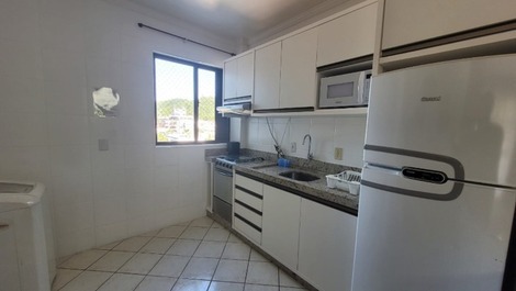 076 - APARTMENT FOR RENT IN BOMBINHAS