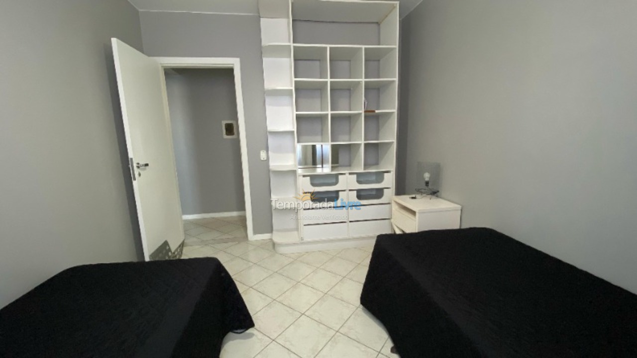 Apartment for vacation rental in Bombinhas (Bombinhas Centro)