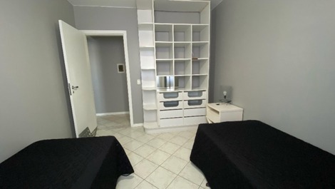 076 - APARTMENT FOR RENT IN BOMBINHAS