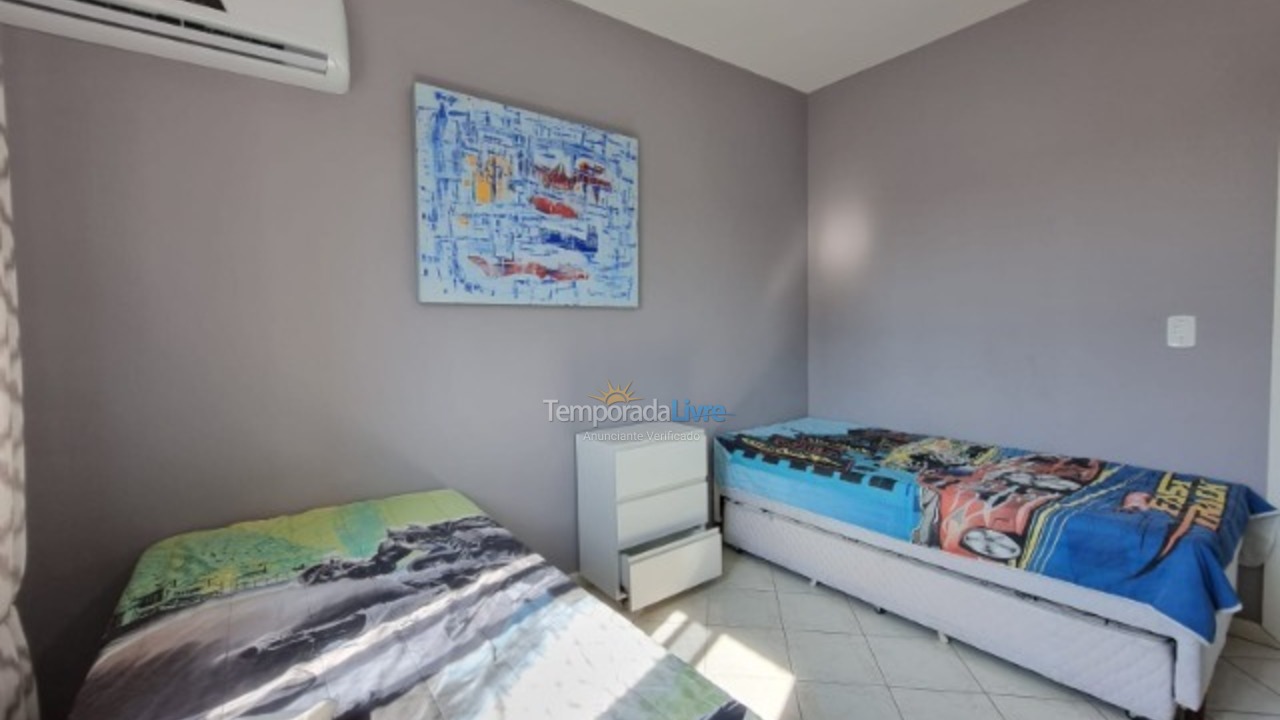 Apartment for vacation rental in Bombinhas (Praia de Bombinhas)