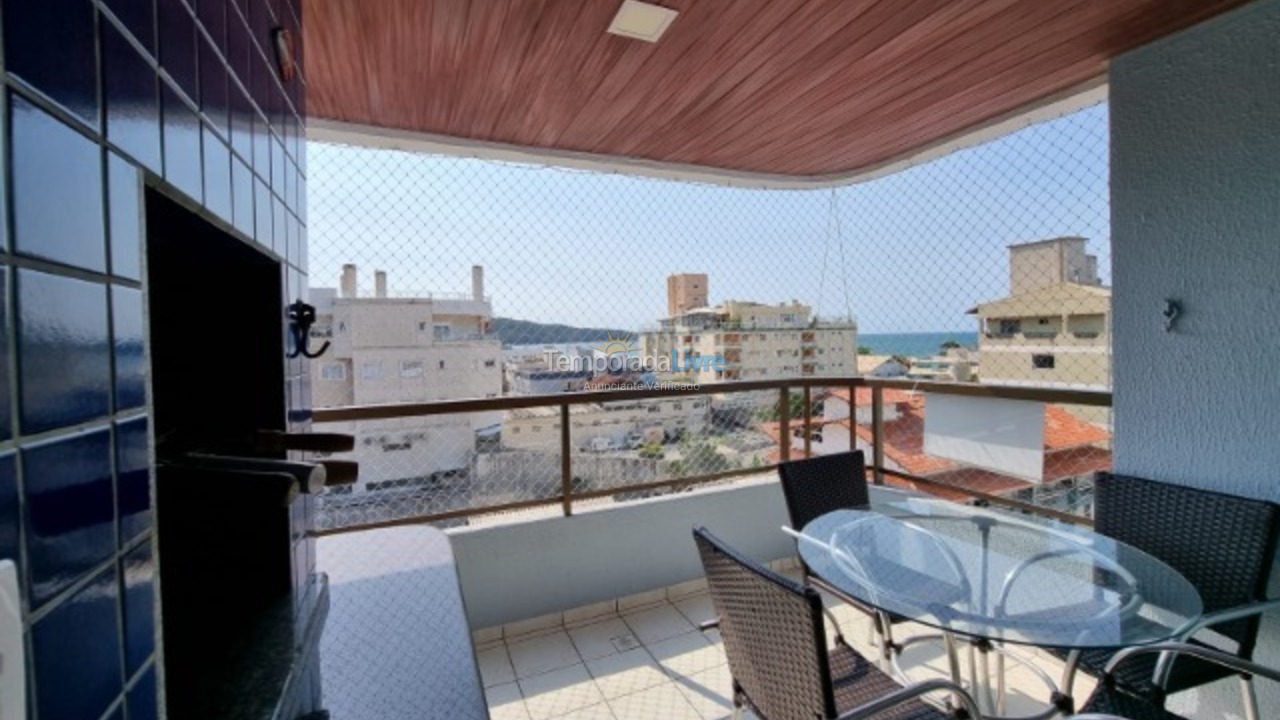 Apartment for vacation rental in Bombinhas (Praia de Bombinhas)