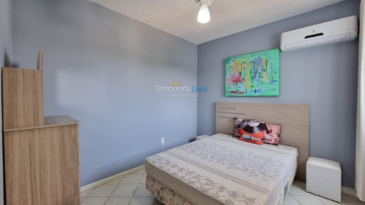 Apartment for vacation rental in Bombinhas (Praia de Bombinhas)