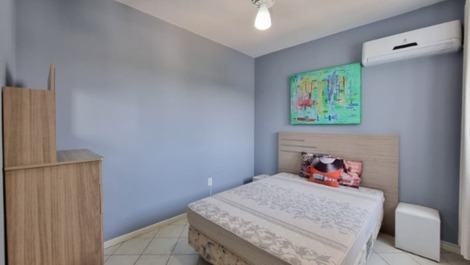 076A - Apartment with 3 bedrooms in the center.