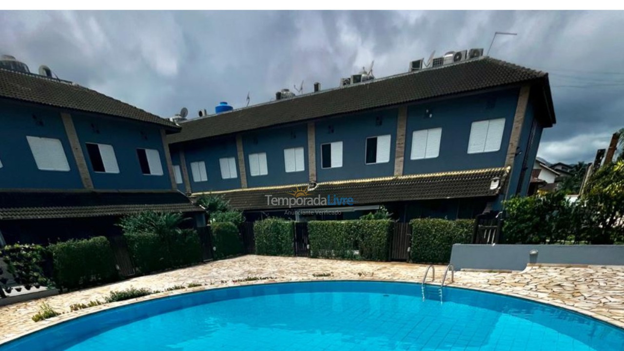 Casa para aluguel de temporada em Bertioga (Condominio Morada da Praia)