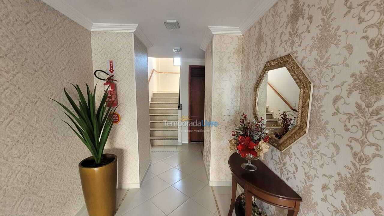 Apartamento para aluguel de temporada em Bombinhas (Praia de Bombinhas)