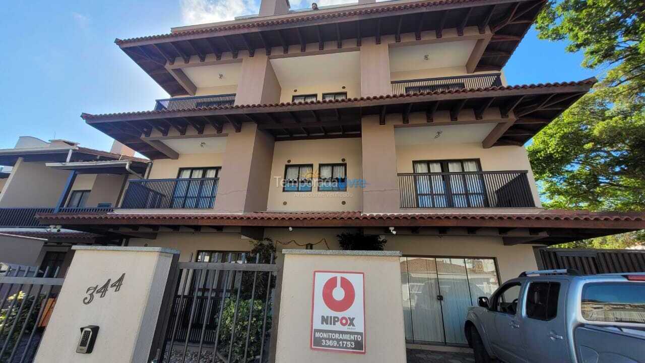 Apartamento para aluguel de temporada em Bombinhas (Praia de Bombinhas)