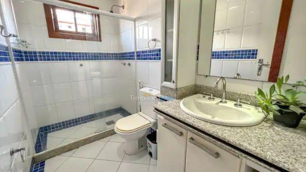 Casa para aluguel de temporada em Guarapari (Praia do Morro)