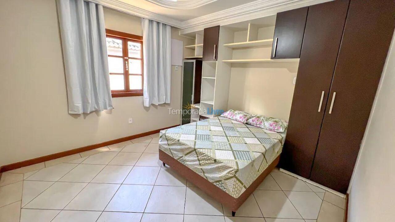 Casa para aluguel de temporada em Guarapari (Praia do Morro)