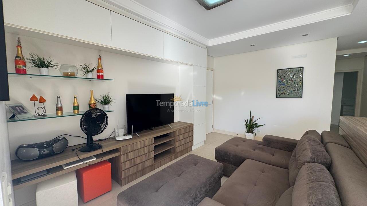 Apartamento para alquiler de vacaciones em Governador Celso Ramos (Praia de Palmas)