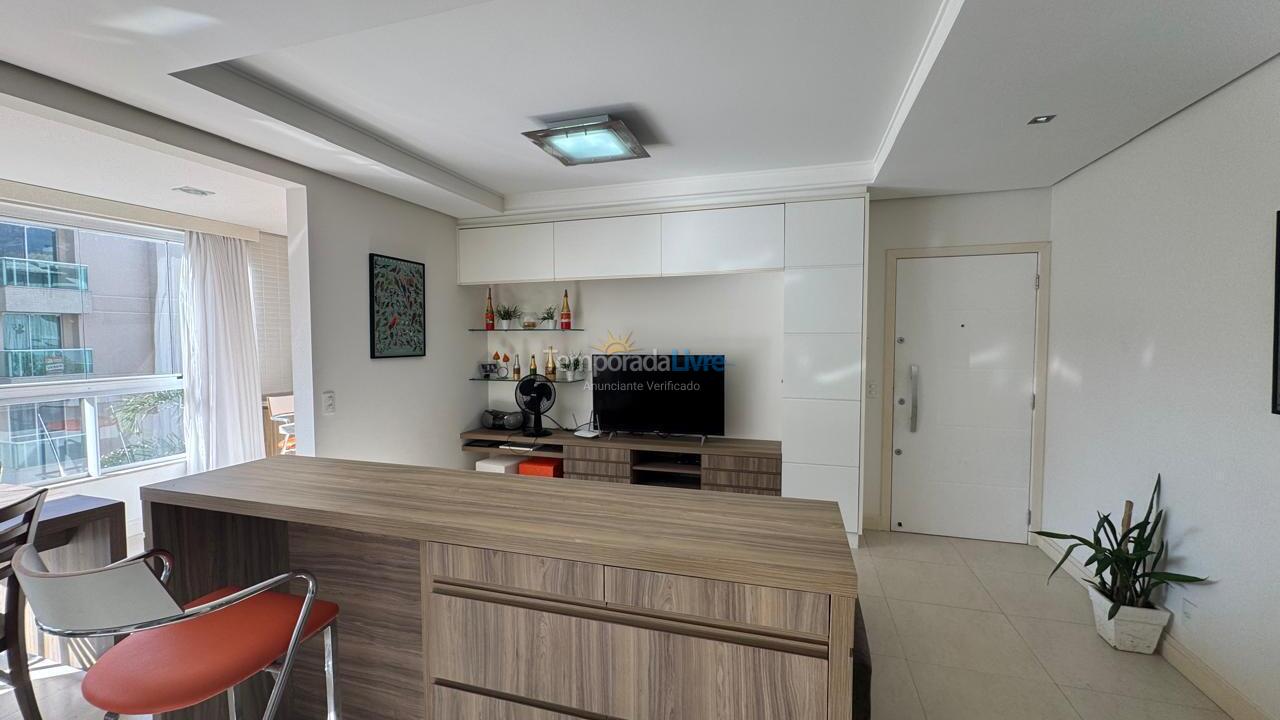 Apartamento para alquiler de vacaciones em Governador Celso Ramos (Praia de Palmas)