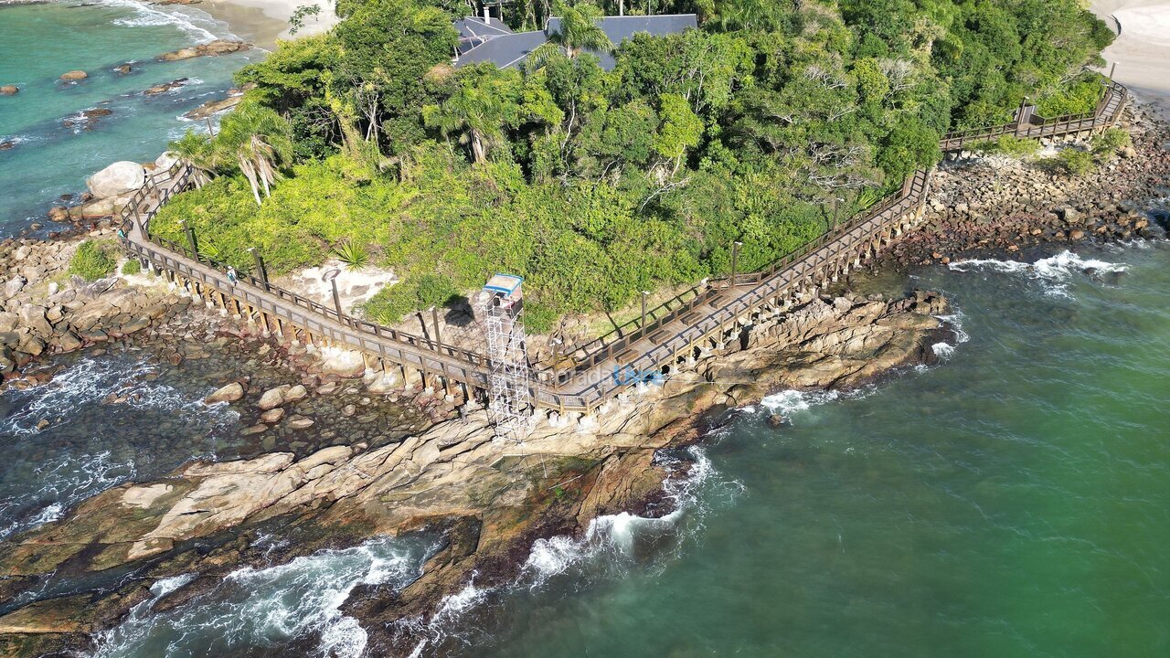 Apartamento para alquiler de vacaciones em Bombinhas (Praia de Bombas)