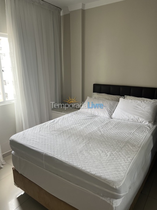 Apartamento para aluguel de temporada em Balneário Camboriú (Praia Central)